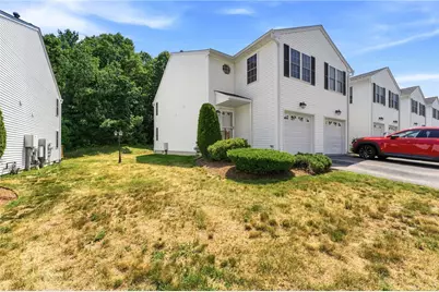 450 Providence Street #31, West Warwick, RI 02893 - Photo 3