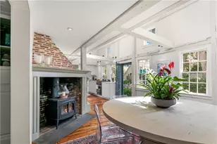 22 Bridge St, Newport, RI 02840 - Photo 11