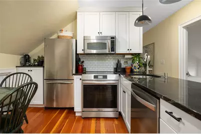510 Wickenden Street #3, Providence, RI 02903 - Photo 9