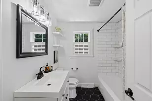 80 Barrett Ave, North Providence, RI 02904 - Photo 21