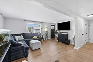 80 Barrett Ave, North Providence, RI 02904 - Photo 11
