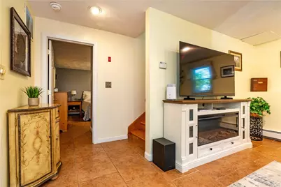 3 Glendale Avenue, Warwick, RI 02889 - Photo 29