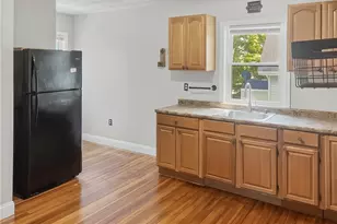 358 Weeden St, Pawtucket, RI 02860 - Photo 19