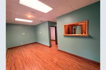 570 Putnam Pike, Smithfield, RI 02828 - Photo 5
