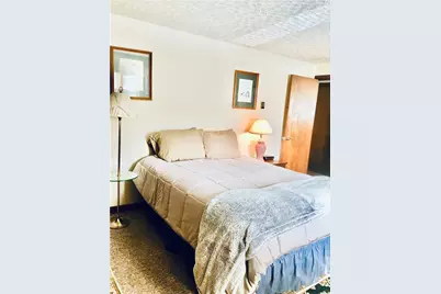 24 Continental Drive, Middletown, RI 02842 - Photo 7