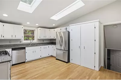 135 Red Chimney Drive, Warwick, RI 02886 - Photo 19