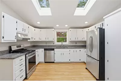 135 Red Chimney Drive, Warwick, RI 02886 - Photo 21