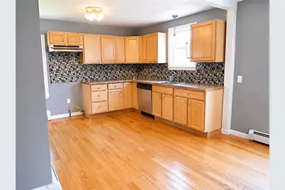 19 Dryden Boulevard, Warwick, RI 02888 - Photo 5