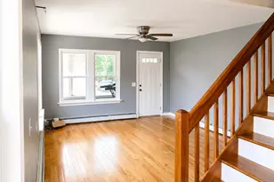 19 Dryden Blvd, Warwick, RI 02888 - Photo 3