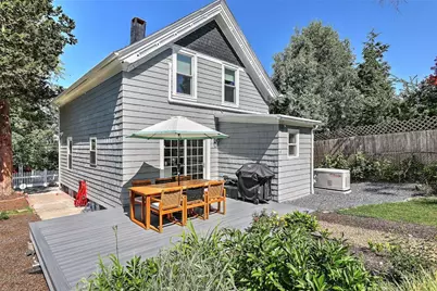 25 Tecumseh Street, Providence, RI 02906 - Photo 31