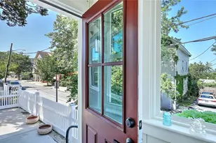 25 Tecumseh St, Providence, RI 02906 - Photo 3