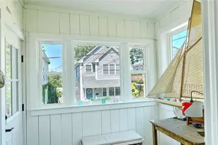 25 Tecumseh St, Providence, RI 02906 - Photo 5