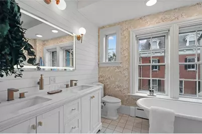 43 Old Beach Road, Newport, RI 02840 - Photo 19
