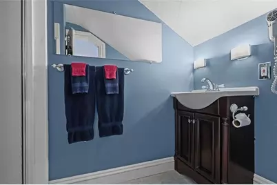43 Old Beach Road, Newport, RI 02840 - Photo 25