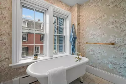 43 Old Beach Road, Newport, RI 02840 - Photo 17