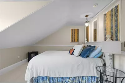 43 Old Beach Road, Newport, RI 02840 - Photo 27
