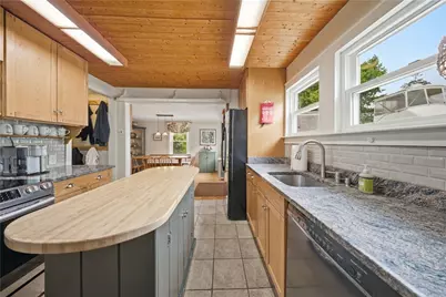 15 Kardway Street, South Kingstown, RI 02879 - Photo 25
