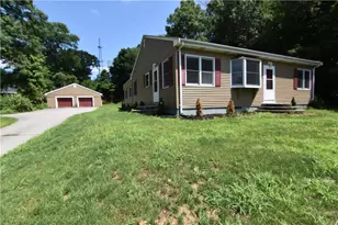 304 Getchell Ave, Woonsocket, RI 02895 - Photo 27