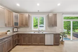 70 Tripps Corner Rd, Exeter, RI 02822 - Photo 19