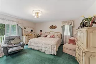 14 Maplecrest Dr, Smithfield, RI 02828 - Photo 21