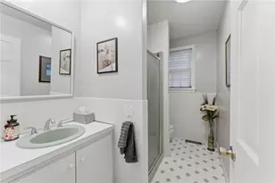14 Maplecrest Dr, Smithfield, RI 02828 - Photo 31