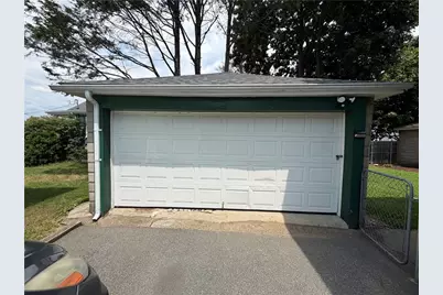 105 Eldridge Street, Cranston, RI 02910 - Photo 17