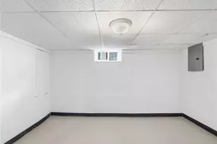 35 Lawrence St, Providence, RI 02909 - Photo 21