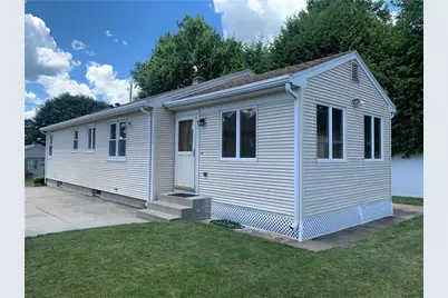 82 Merchant Street, North Providence, RI 02911 - Photo 3