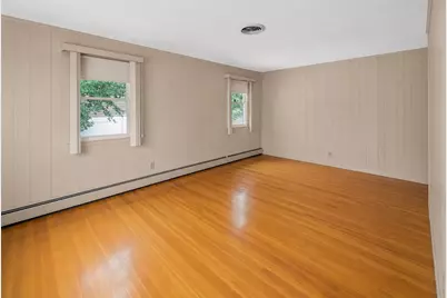 82 Merchant Street, North Providence, RI 02911 - Photo 7