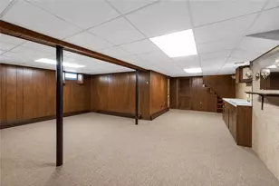 82 Merchant St, North Providence, RI 02911 - Photo 19