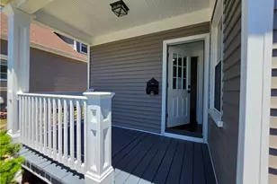 286 Sutton Ave, East Providence, RI 02914 - Photo 5
