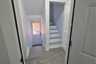 286 Sutton Ave, East Providence, RI 02914 - Photo 21