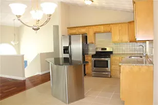 56 McKay Ct, Warwick, RI 02889 - Photo 11