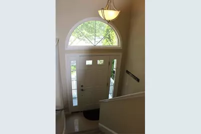 56 McKay Court, Warwick, RI 02889 - Photo 3
