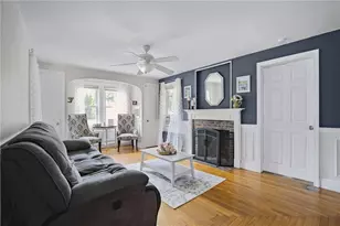 51 Priscilla Ave, Warwick, RI 02889 - Photo 9