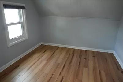 1358 Narragansett Blvd Boulevard, Cranston, RI 02905 - Photo 29