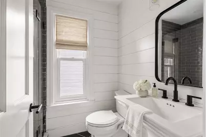 8 Cross Street #2, Newport, RI 02840 - Photo 7