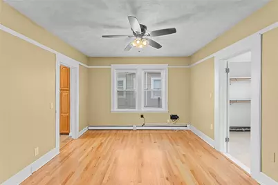 912 Narragansett Boulevard, Providence, RI 02905 - Photo 13