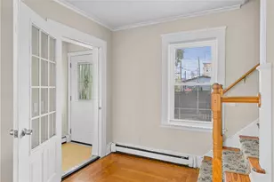 912 Narragansett Blvd, Providence, RI 02905 - Photo 5