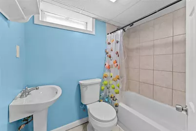 912 Narragansett Boulevard, Providence, RI 02905 - Photo 33