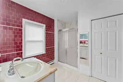 912 Narragansett Boulevard, Providence, RI 02905 - Photo 19