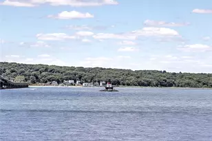 129 Seaside Dr, Jamestown, RI 02835 - Photo 11