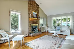 129 Seaside Dr, Jamestown, RI 02835 - Photo 25