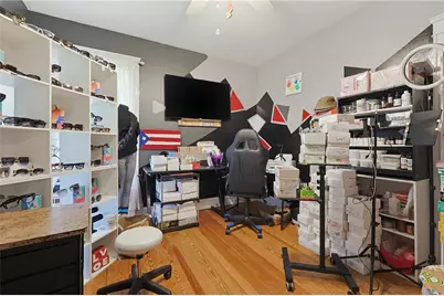 11 Franklin Street, North Providence, RI 02904 - Photo 17
