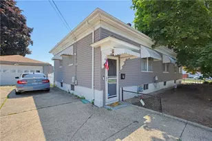 11 Franklin St, North Providence, RI 02904 - Photo 23
