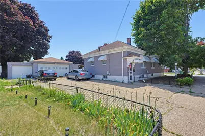 11 Franklin Street, North Providence, RI 02904 - Photo 25