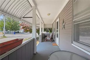 11 Franklin St, North Providence, RI 02904 - Photo 19