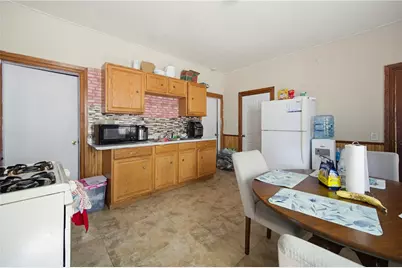 299 Manton Avenue, Providence, RI 02909 - Photo 5