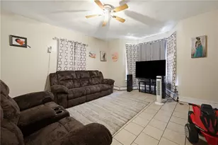 299 Manton Ave, Providence, RI 02909 - Photo 3