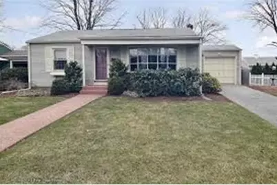 20 Deer Street, East Providence, RI 02916 - Photo 1